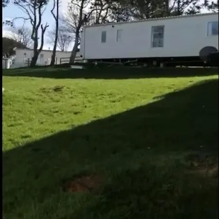 2 Bedroom Caravan. Newquay. Cornwall. Newquay  Exterior photo