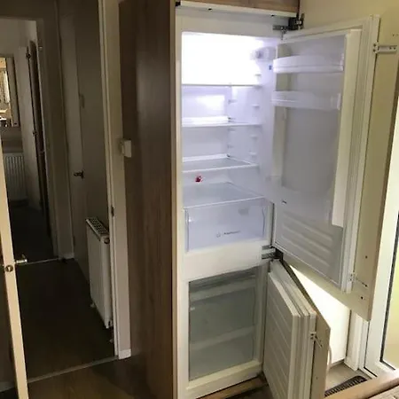 2 Bedroom Caravan. Newquay. Cornwall. Newquay  Exterior photo